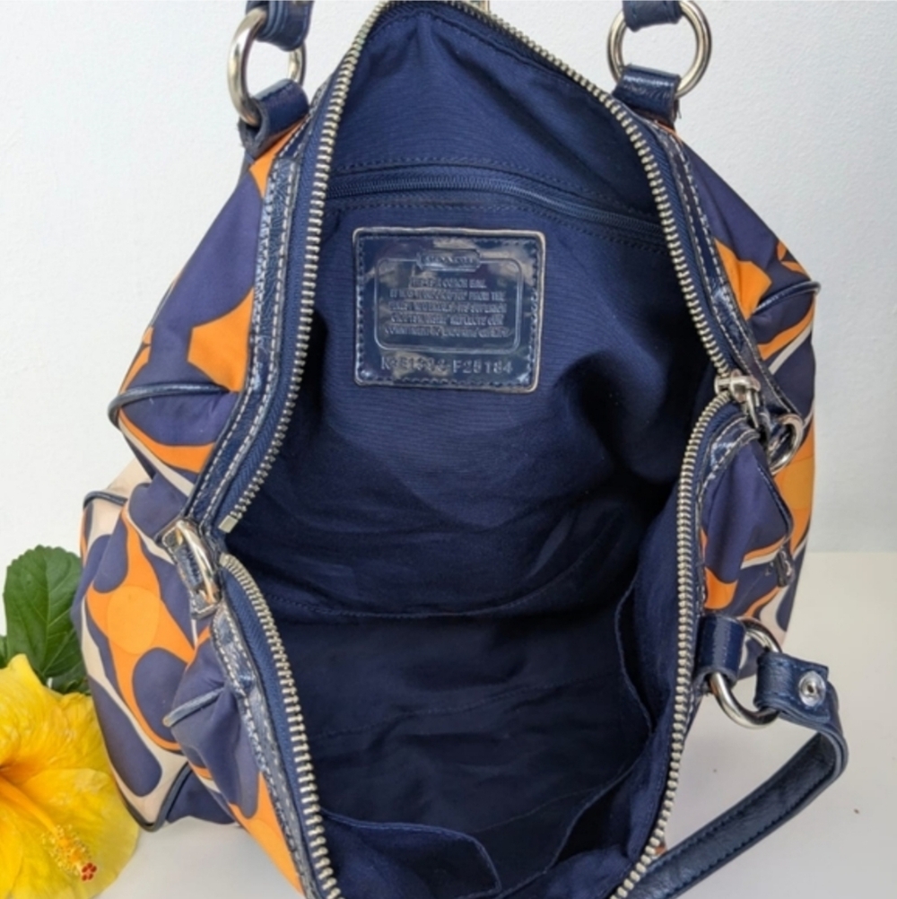 🍍Coach Signature Stripe Satchel Navy and Orange Shoulder Bag - Picture 7 of 11